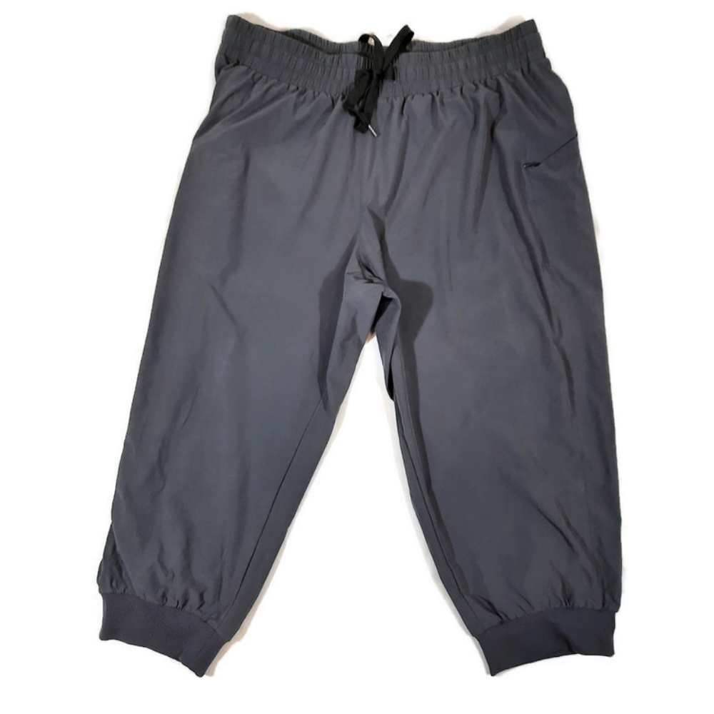Champion Athletics Stretch Capris Pants sz L